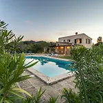 Villa Marina Alt By homevillas360